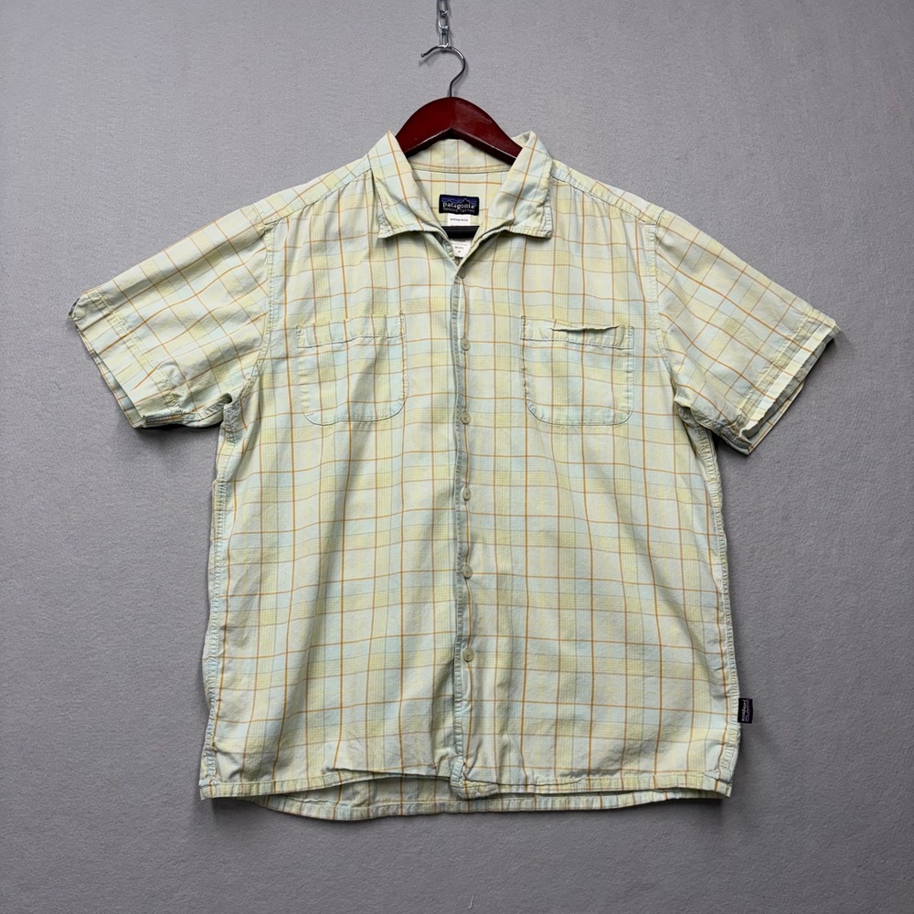 Patagonia Button Up Shirt Mens M Yellow Plaid Organic Cotton Short Sleeve Pocket